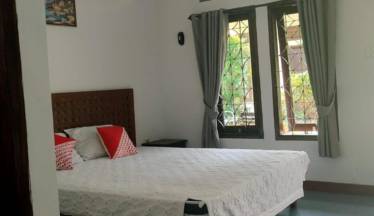 Oyo 2864 Mangsit Garden Homestay Bagian luar foto