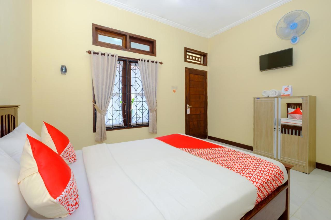 Oyo 2864 Mangsit Garden Homestay Bagian luar foto