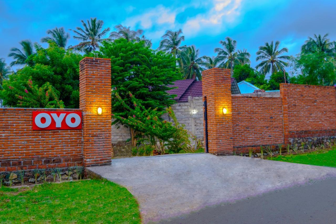 Oyo 2864 Mangsit Garden Homestay Bagian luar foto