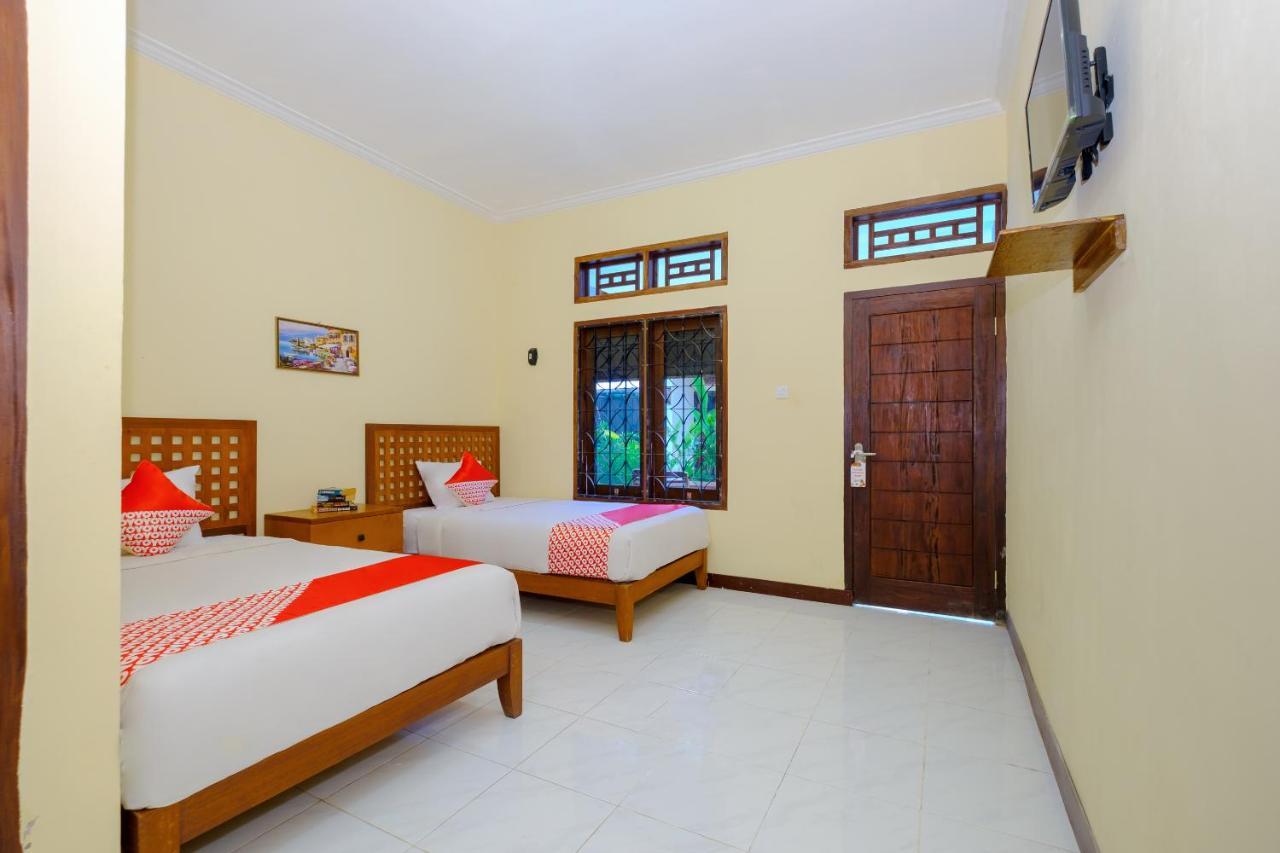 Oyo 2864 Mangsit Garden Homestay Bagian luar foto